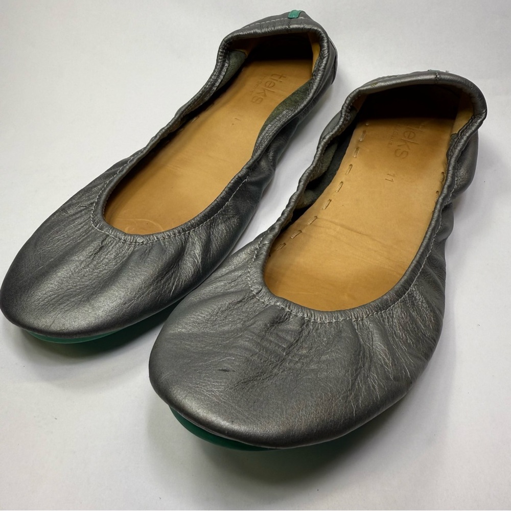 Tieks Silver Leather Ballet Flats size 11 - Picture 3 of 11